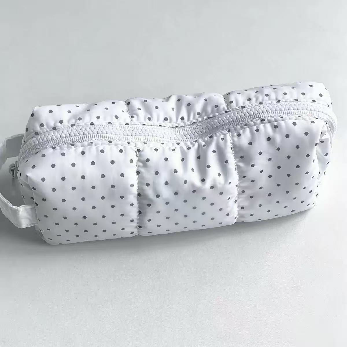 กระเป๋าดินสอแบบถือลายจุด ความจ - Aesthetic Large Pencil Case Pouch บทวิจารณ์และราคา