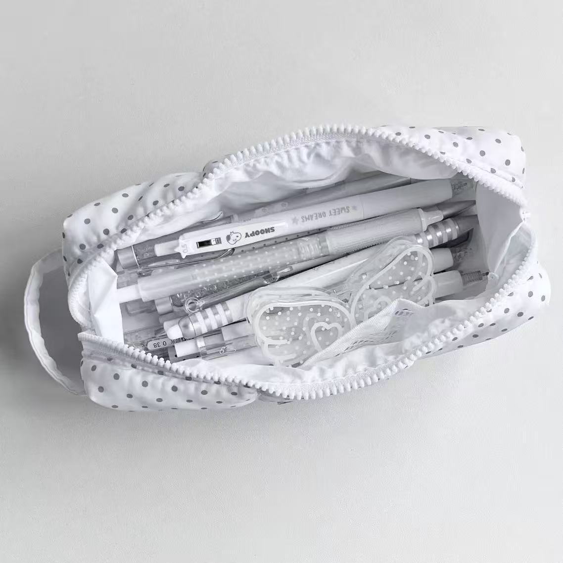 กระเป๋าดินสอแบบถือลายจุด ความจ - Aesthetic Large Pencil Case Pouch บทวิจารณ์และราคา